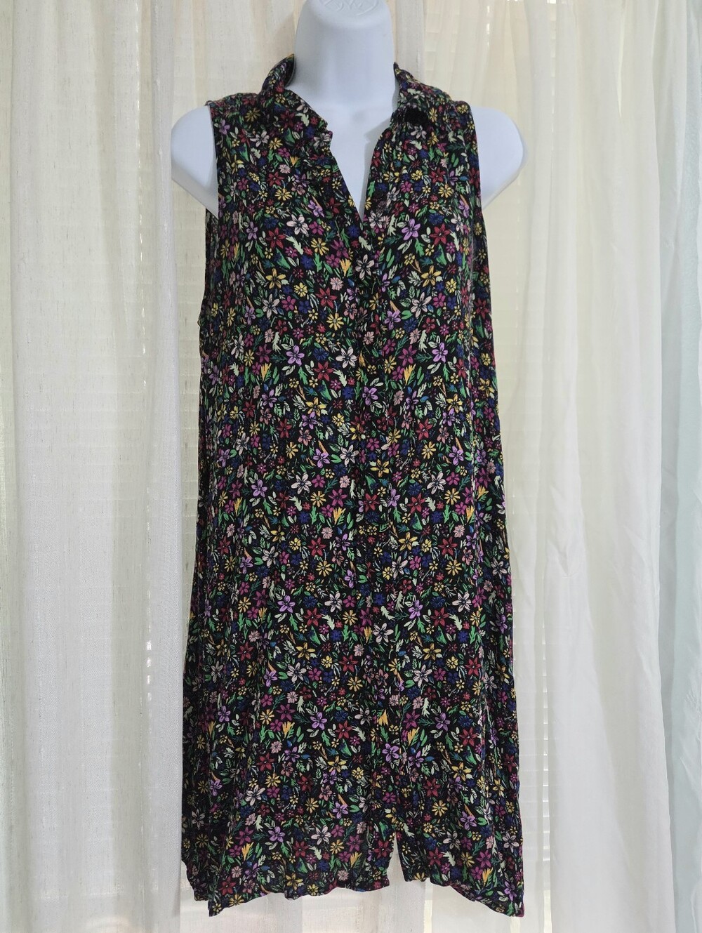 Cupio Black Floral Print Dress with Multicolor Flowers